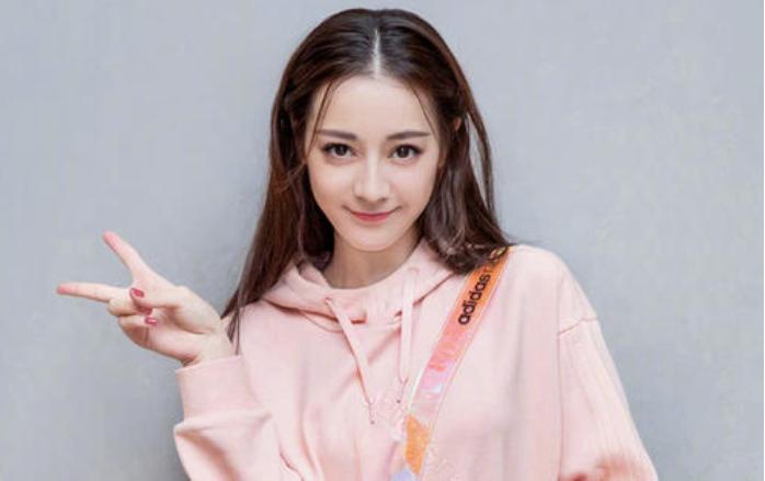 早期刘海造型，时尚变迁的先锋与见证者