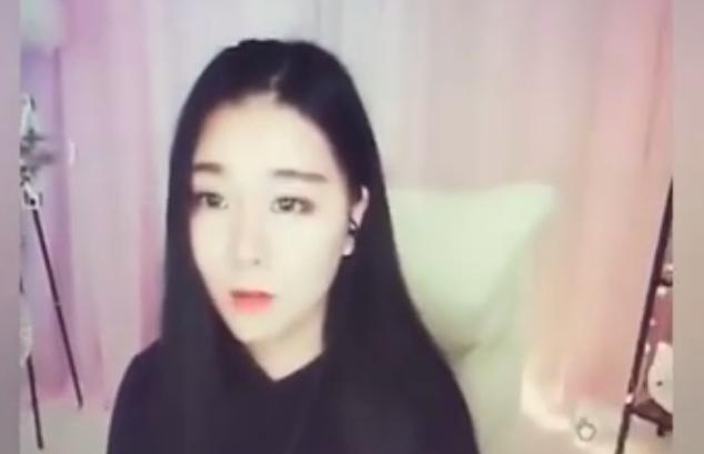 谢芷馨的起点，探索个人魅力的早期视频