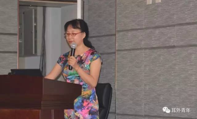 秦传滨最早介绍,秦传滨，一位引领时代的先驱者——最早的介绍与探索
