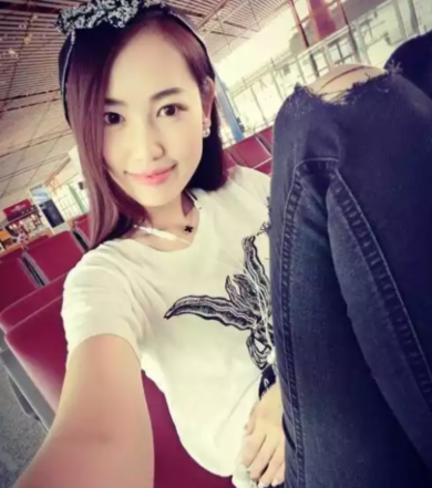 探索早期自拍与3P的起源，揭开历史面纱的奥秘