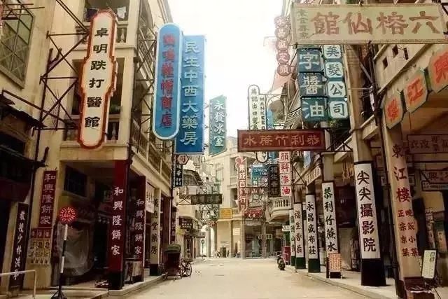 佛山传奇女商人，早期街头创业故事揭秘