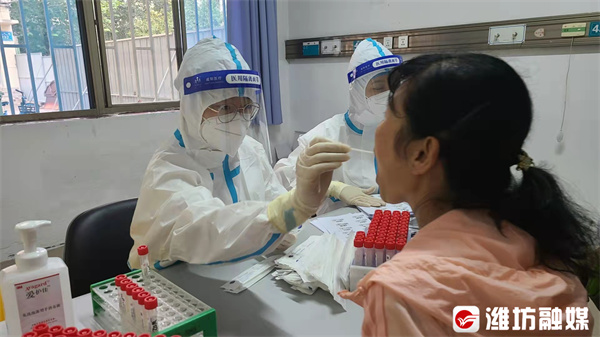 上海首次爆发新增肺炎疫情，挑战与应对策略