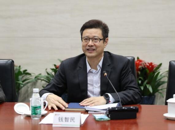 东方电气首位董事长的传奇人生