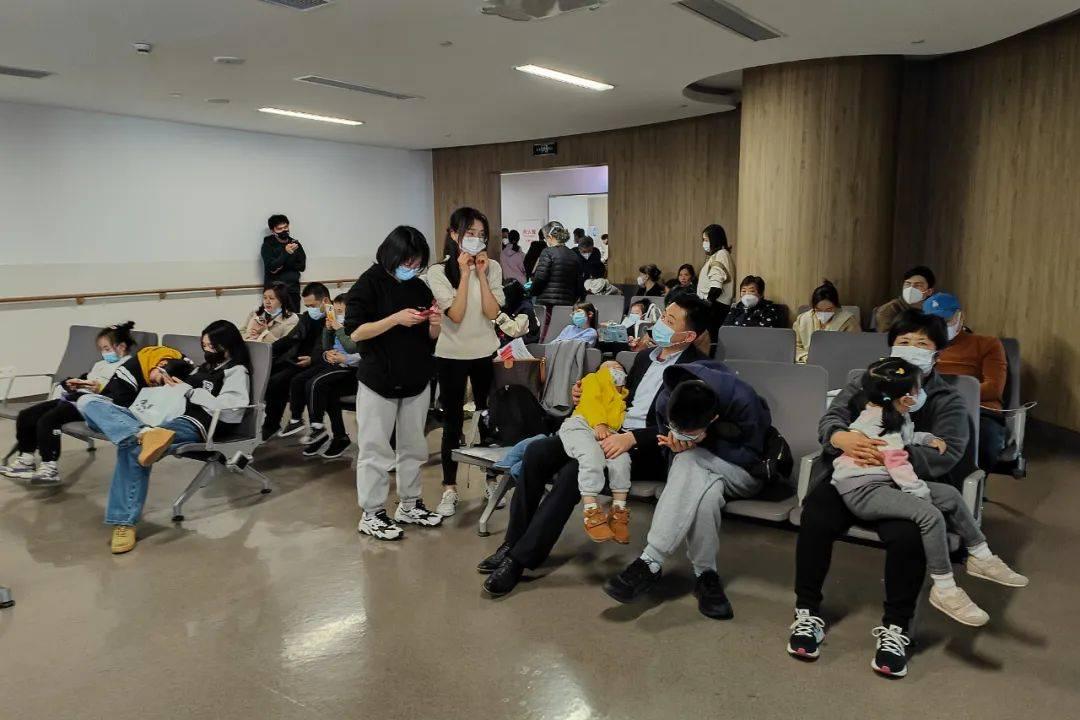 北京最早疫情发热门诊，守护城市生命线的重要关口