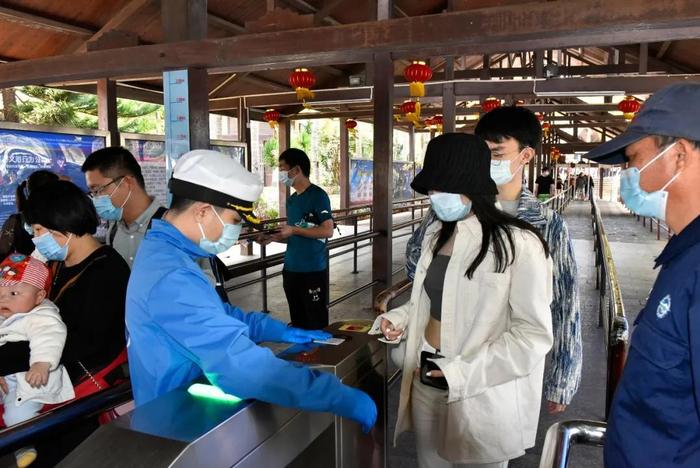 旅游复工的首发公告及其影响分析