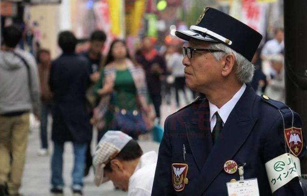 全国最早延长退休年龄，挑战与机遇并存的双面观察